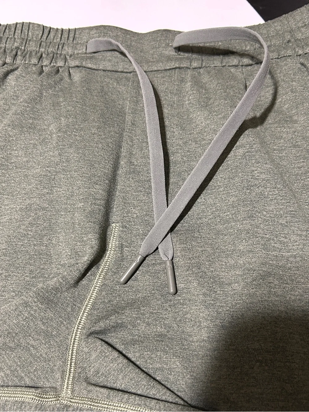 lululemon athletica soft jersey tapered pant medium